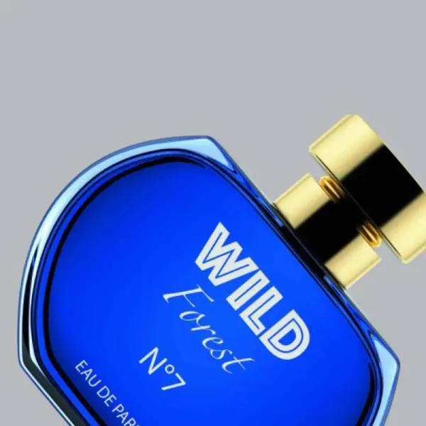 High quality pad printing on a glass perfume bottle