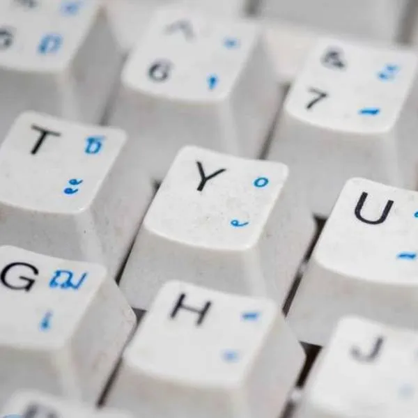 pad printing on a plastic keyboard  keys
